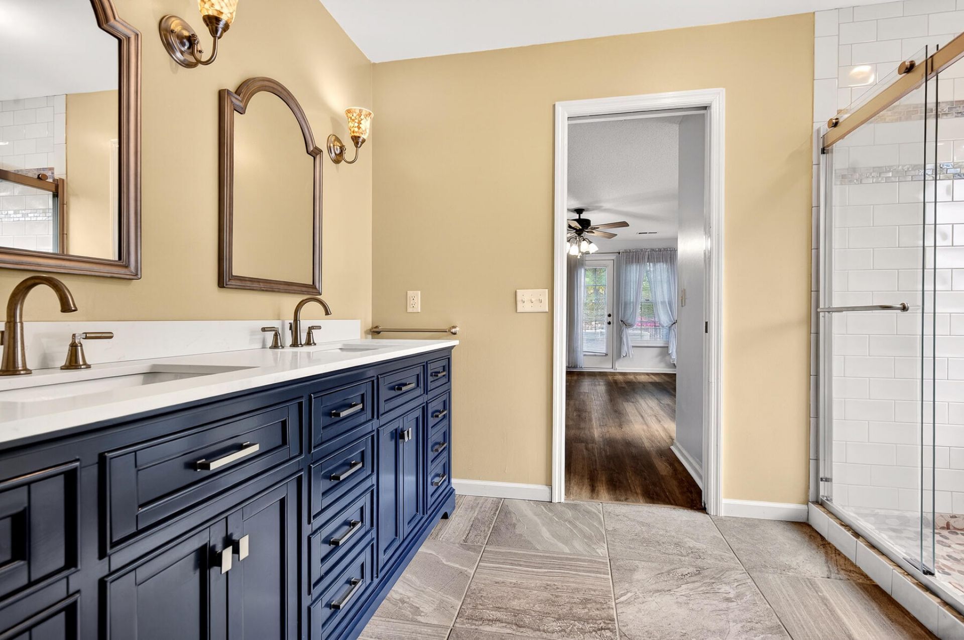 209 Myrtlewood Drive Photo 33