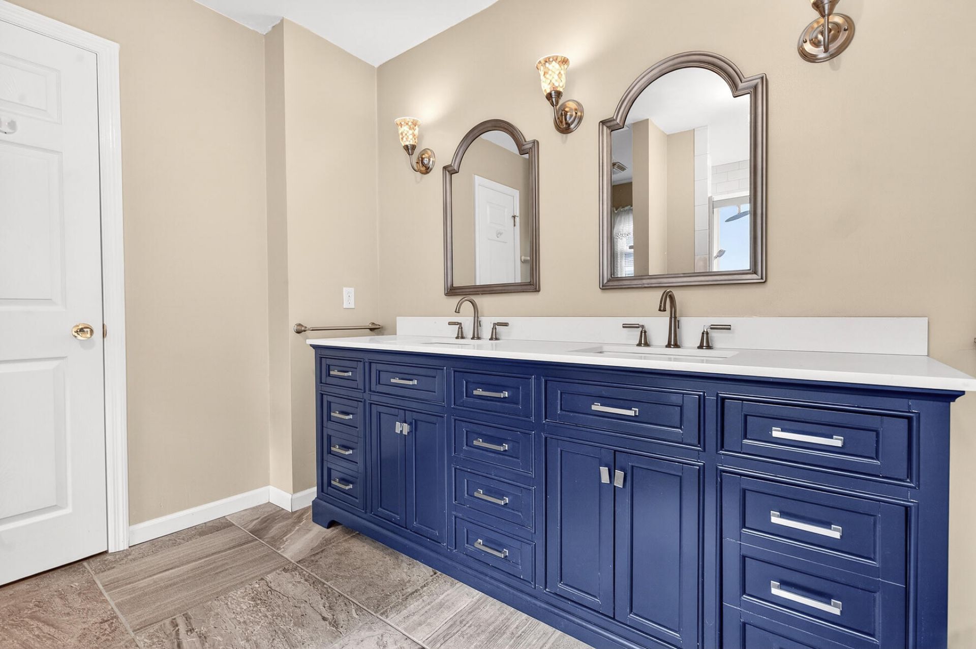 209 Myrtlewood Drive Photo 35