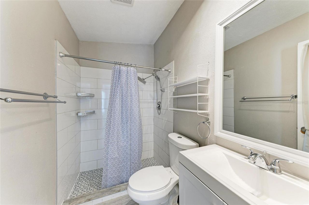 4110 39th Ave W, Bradenton, FL 34205 Photo