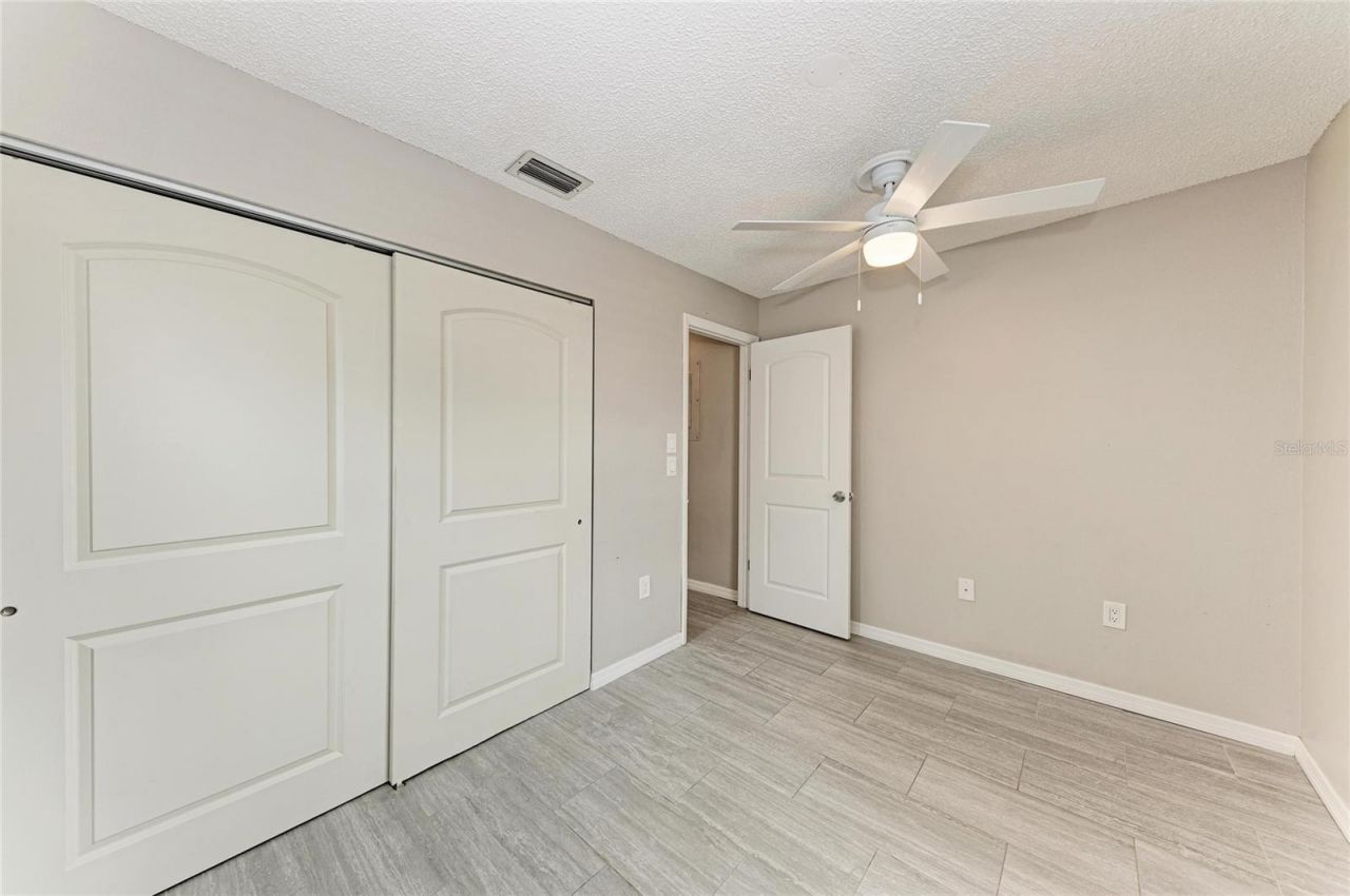 4110 39th Ave W, Bradenton, FL 34205 Photo