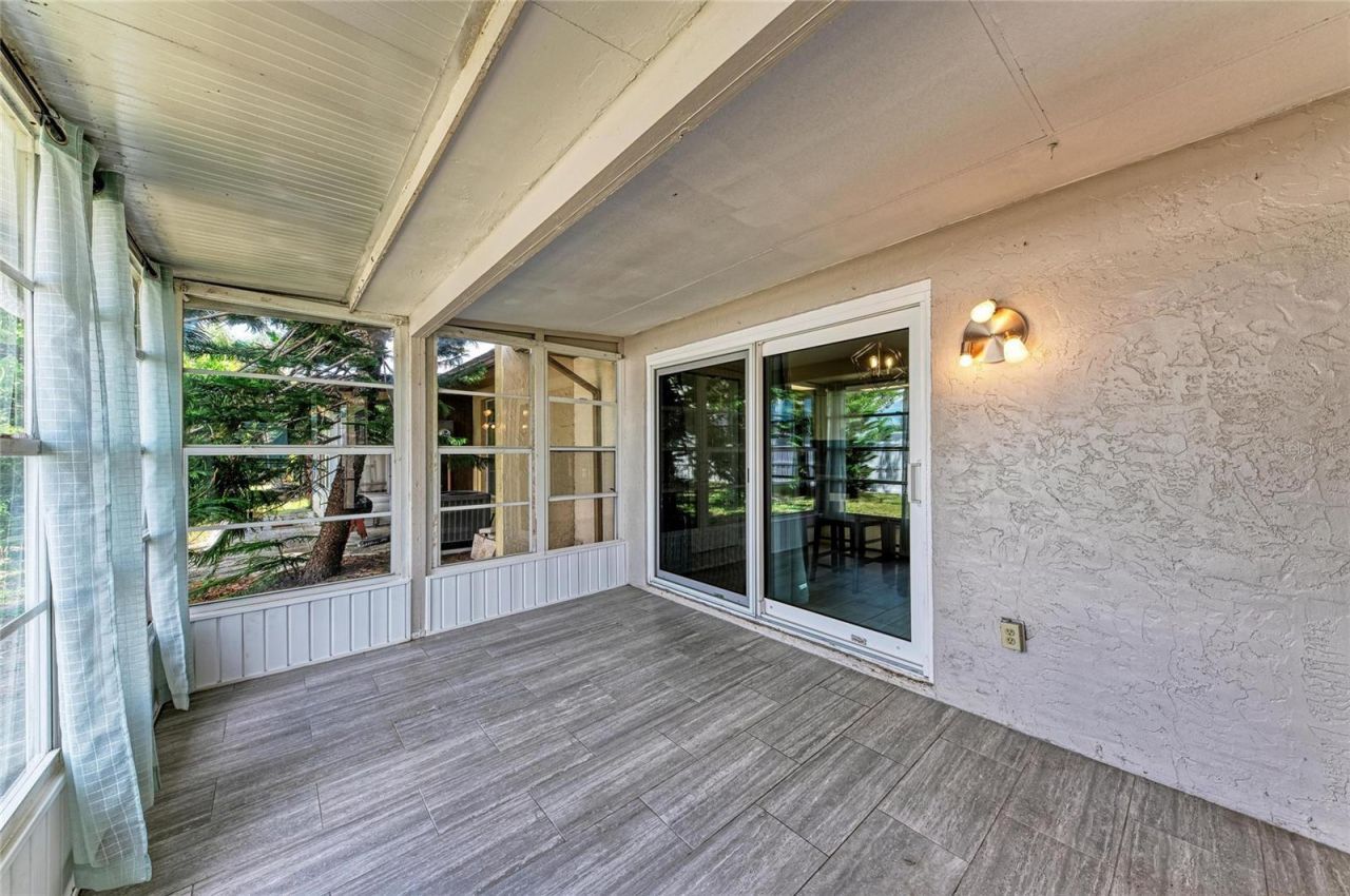 4110 39th Ave W, Bradenton, FL 34205 Photo