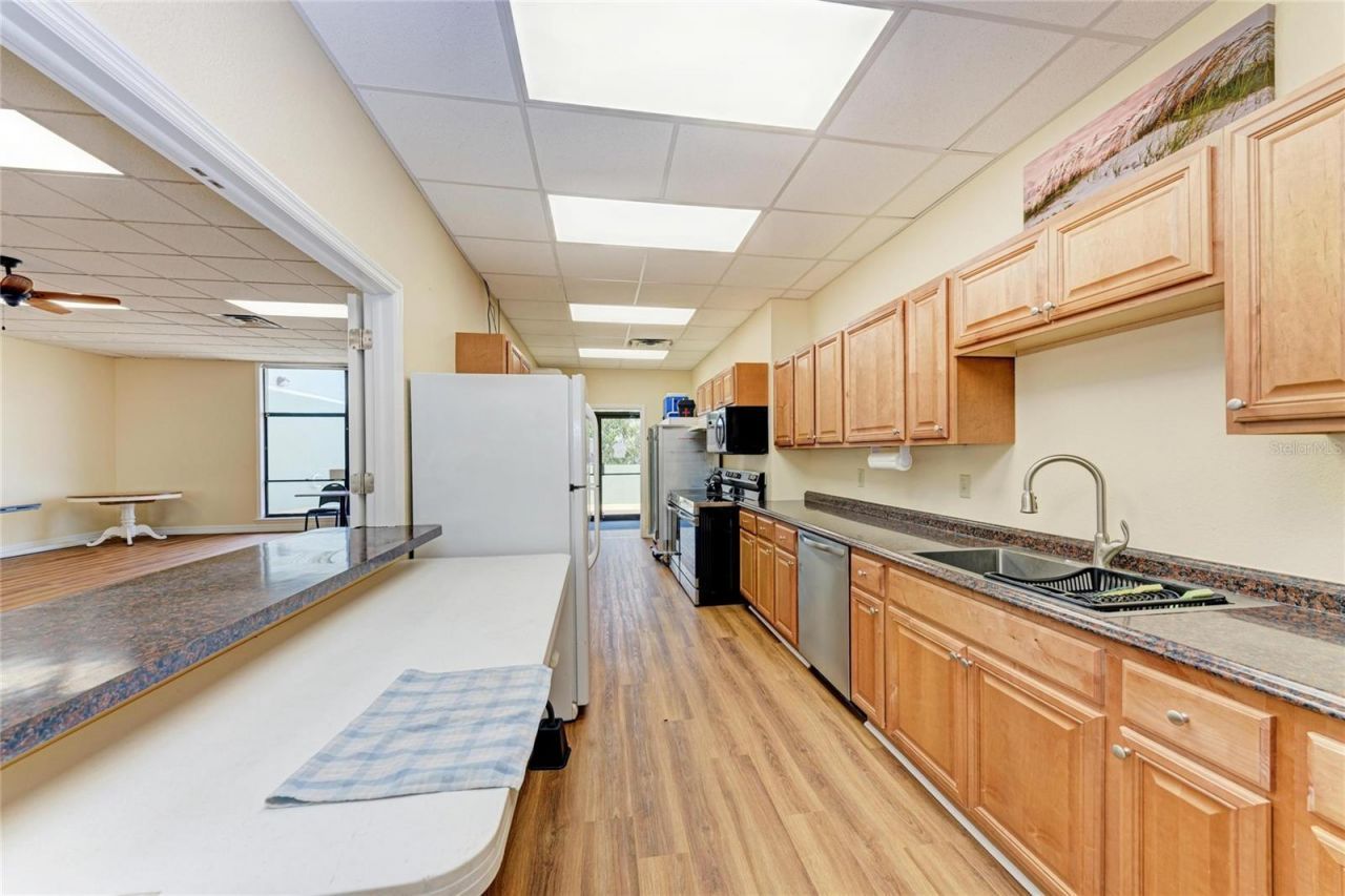 4110 39th Ave W, Bradenton, FL 34205 Photo