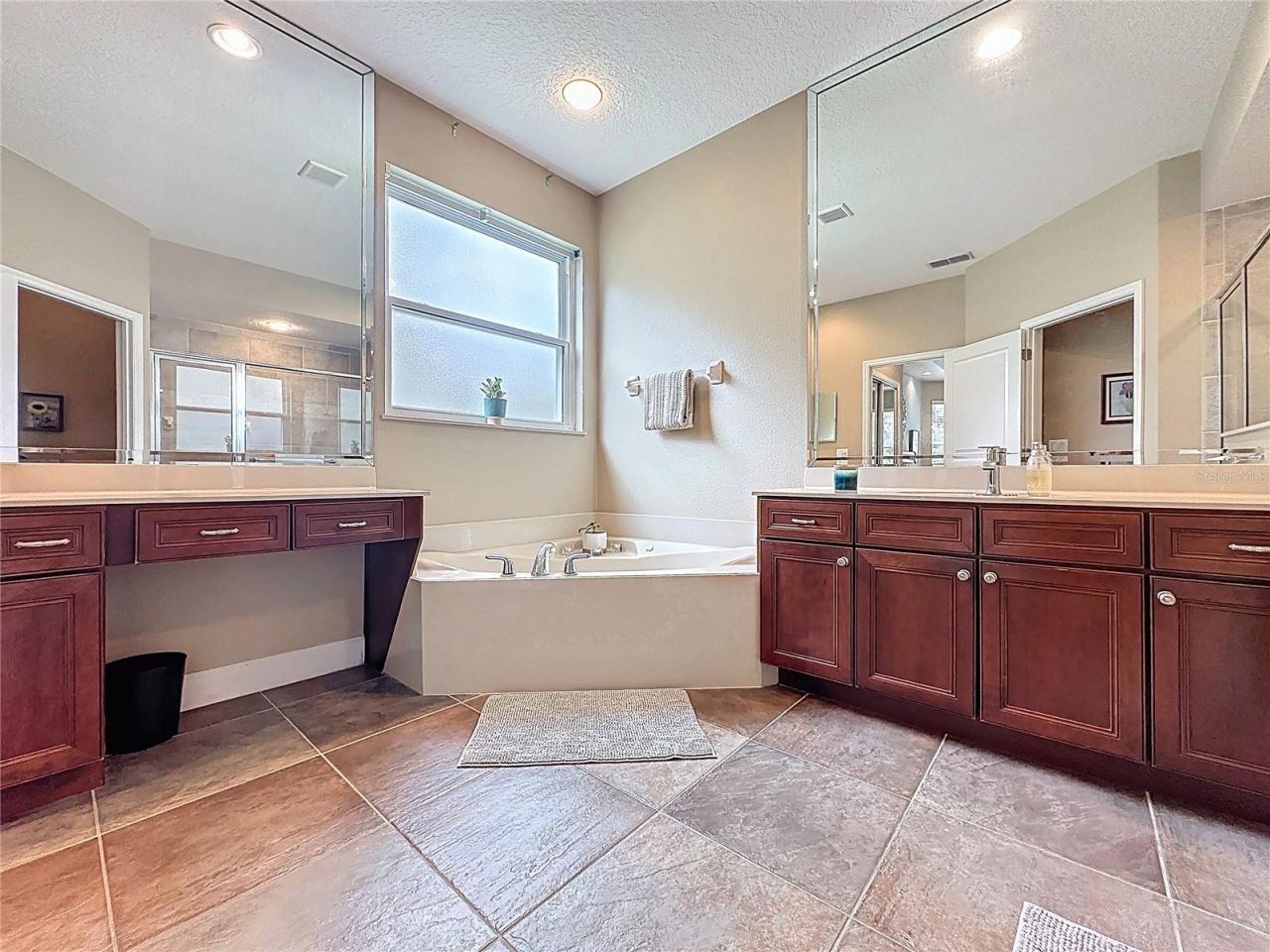 807 Dakota Prairie Court , Oviedo, FL 32765 Photo