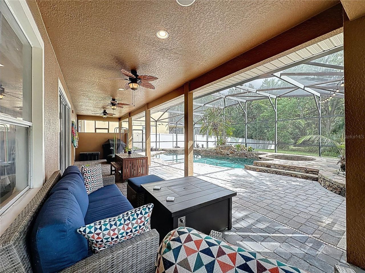 807 Dakota Prairie Court , Oviedo, FL 32765 Photo