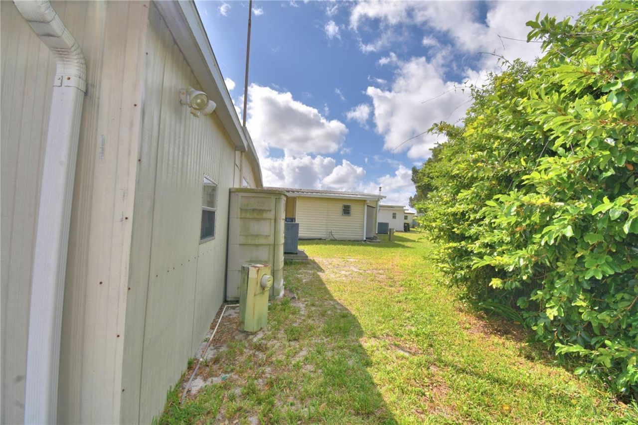 169 Paradise Lane , Auburndale, FL 33823 Photo