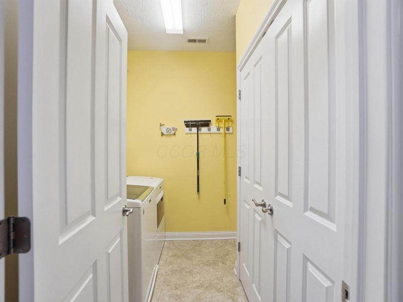 5609 Eventing Way, Hilliard, OH 43026 Photo 47