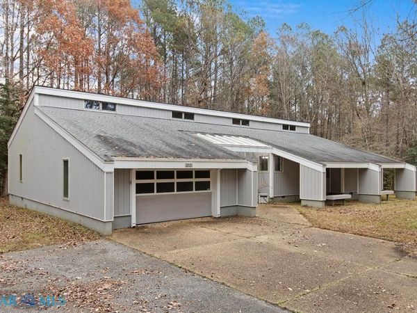 5731 Kings Ridge Road , Gloucester, VA 23061