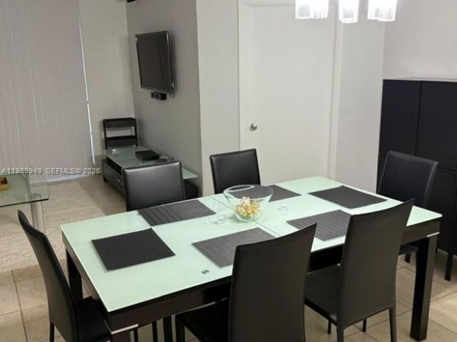 3300 NE 191st St, Unit 1706, Aventura, FL 33180 Photo