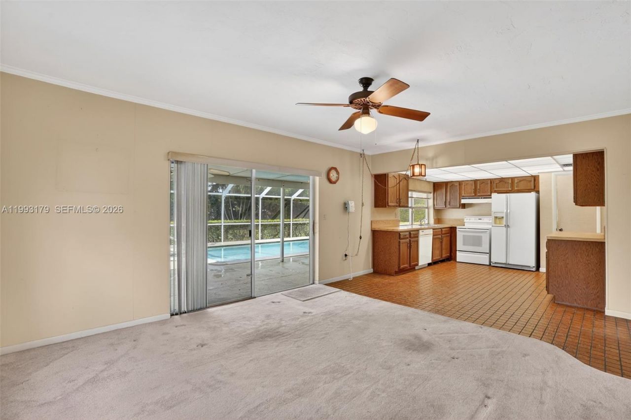 10753 SW 118th St , Miami, FL 33176 Photo