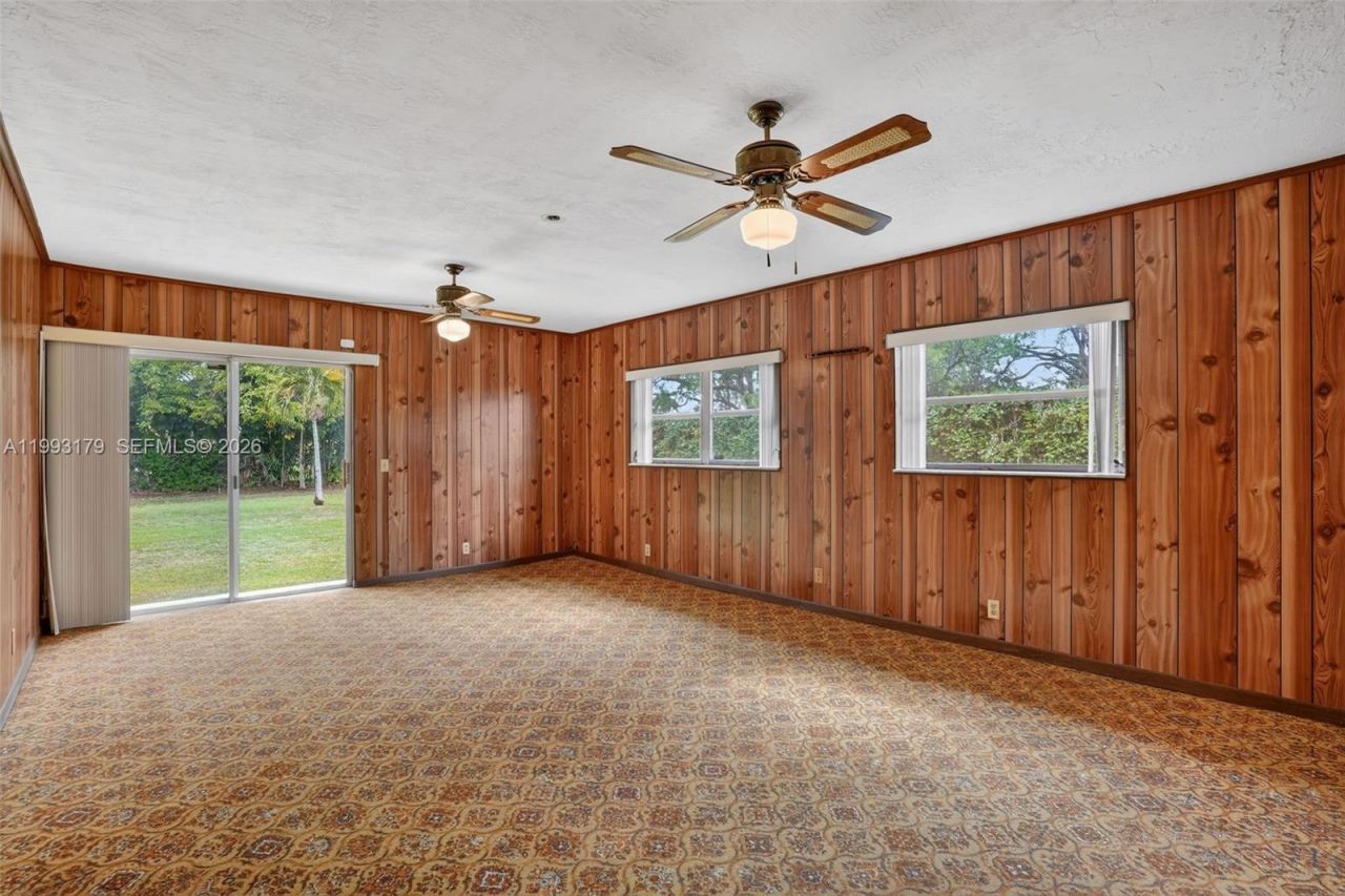 10753 SW 118th St , Miami, FL 33176 Photo