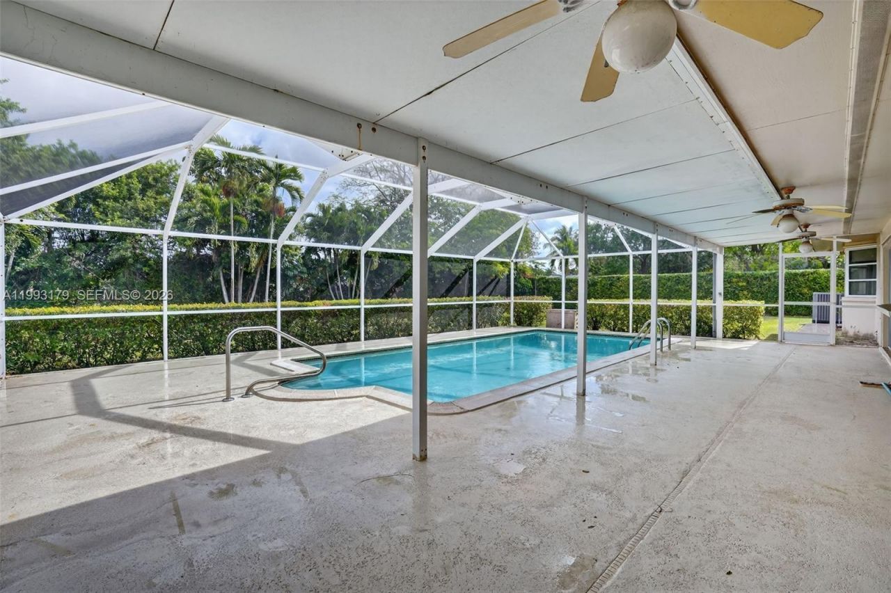 10753 SW 118th St , Miami, FL 33176 Photo