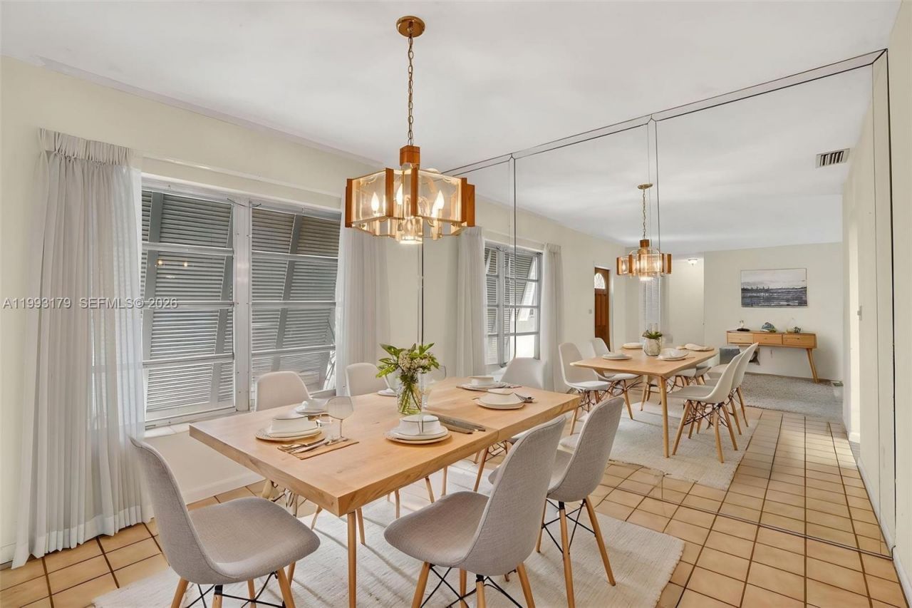 10753 SW 118th St , Miami, FL 33176 Photo