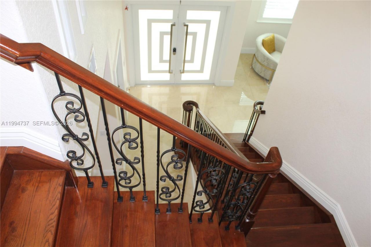 15580 SW 176th Ter , Miami, FL 33187 Photo