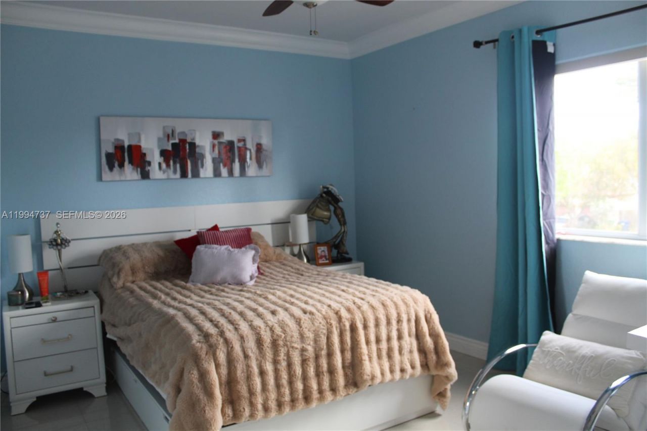 15580 SW 176th Ter , Miami, FL 33187 Photo