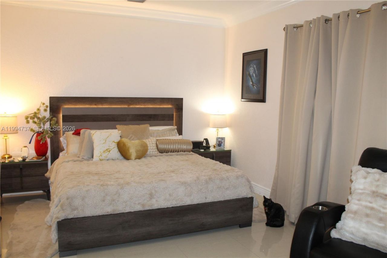 15580 SW 176th Ter , Miami, FL 33187 Photo