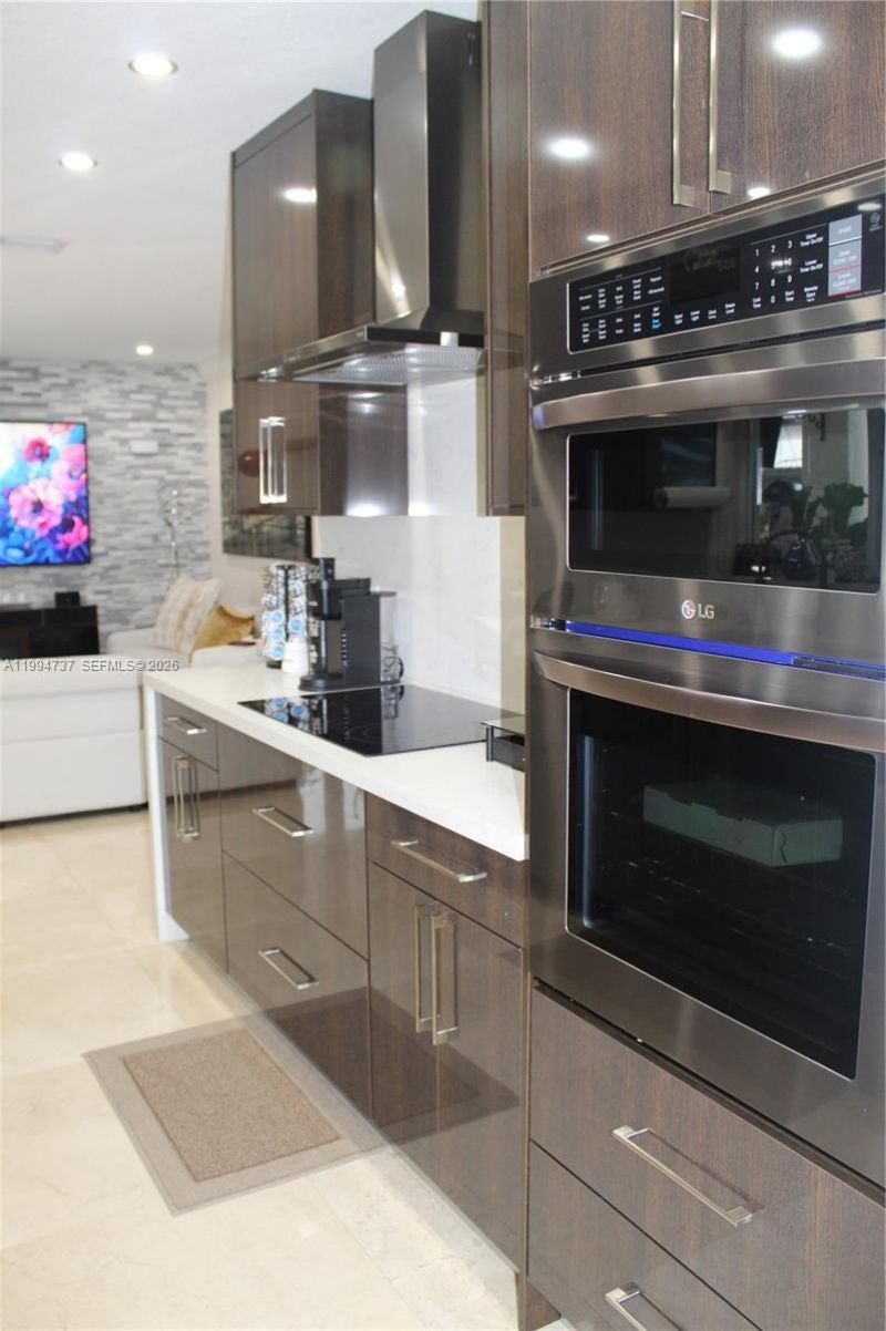 15580 SW 176th Ter , Miami, FL 33187 Photo