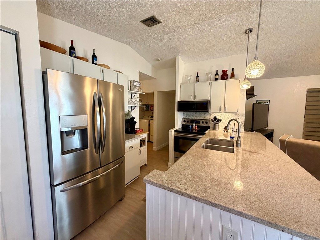 2326 SW 15th Street Sw, Vero Beach, FL 32962 Photo