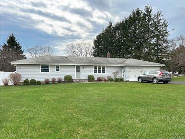 4438 Young Road, Syracuse, NY 13215