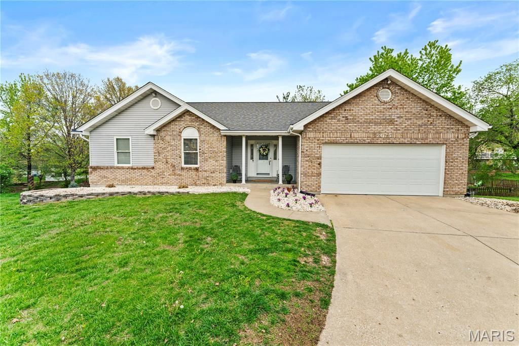 2675 Kettering Court, Saint Charles, MO 63303 Main Photo