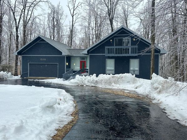 6559 Forest Park Trail, Gaylord, MI 49735