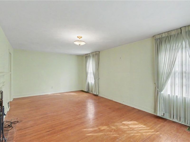 554 W Cook Road, Mansfield, OH 44907 Photo 5