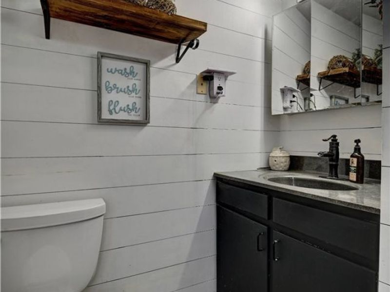 14770 Township Road 467, Lakeville, OH 44638 Photo 35