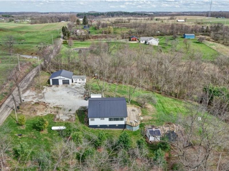 14770 Township Road 467, Lakeville, OH 44638 Photo 6