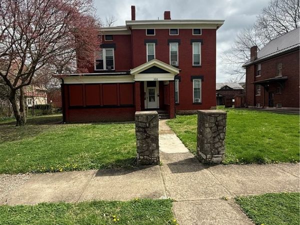 320 Woodlawn Avenue, Unit 5, Zanesville, OH 43701