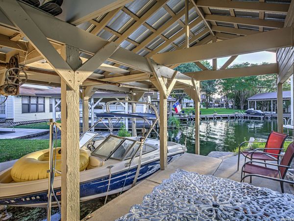 401 Lake Point, Horseshoe Bay, TX 78657