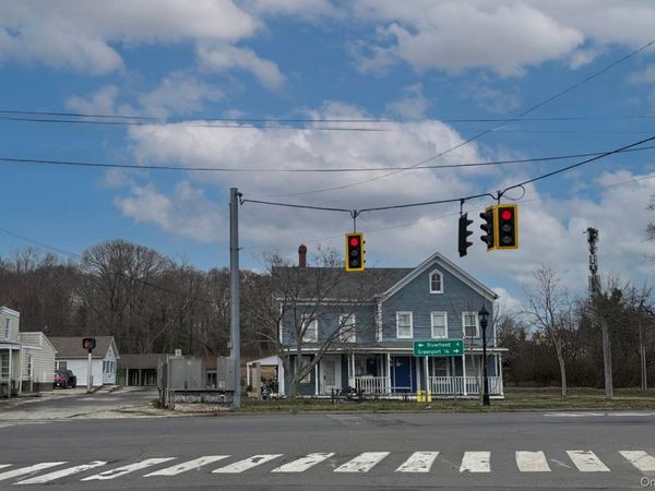 1578 Main Road , Jamesport, NY 11901