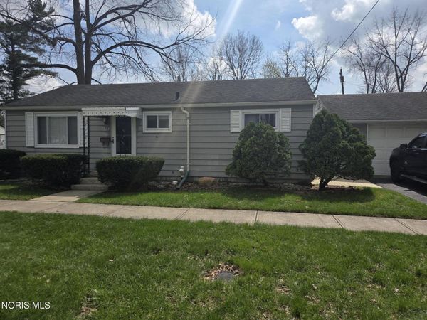 617 Lynn Street, Findlay, OH 45840