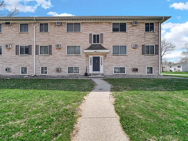 1623 Portage Avenue, Chesterton, IN 46304