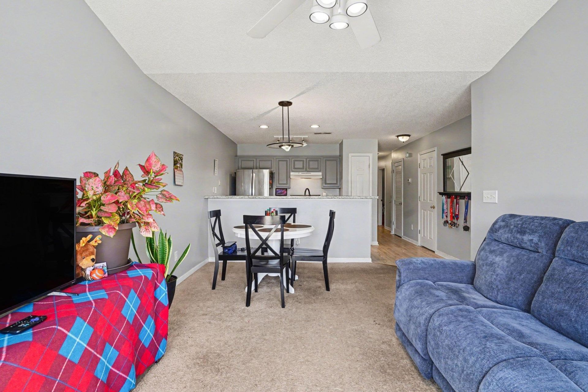 4506 W Harbour Ct. Photo 4