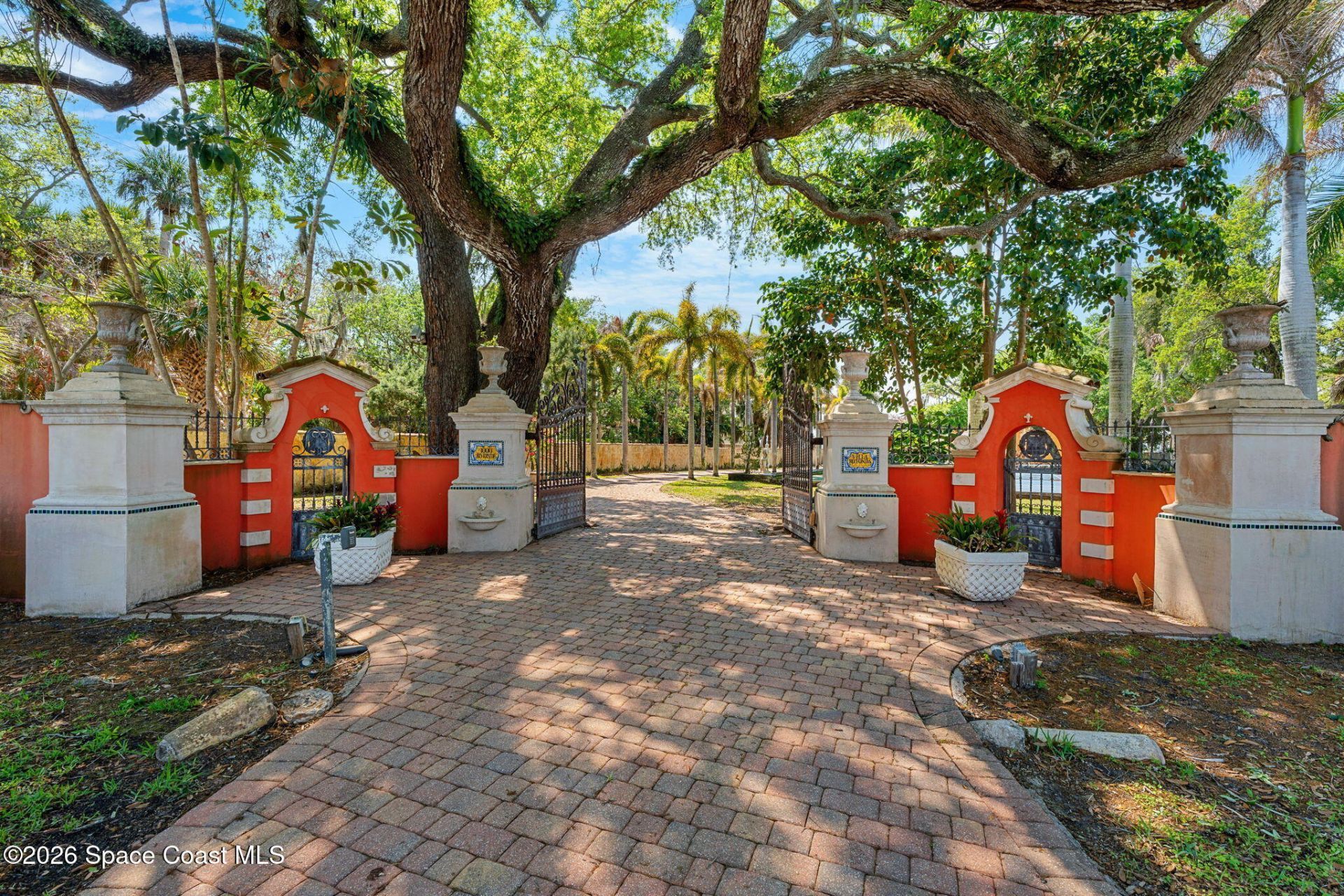 1000 N Riverside Drive, Indialantic, FL 32903 Photo