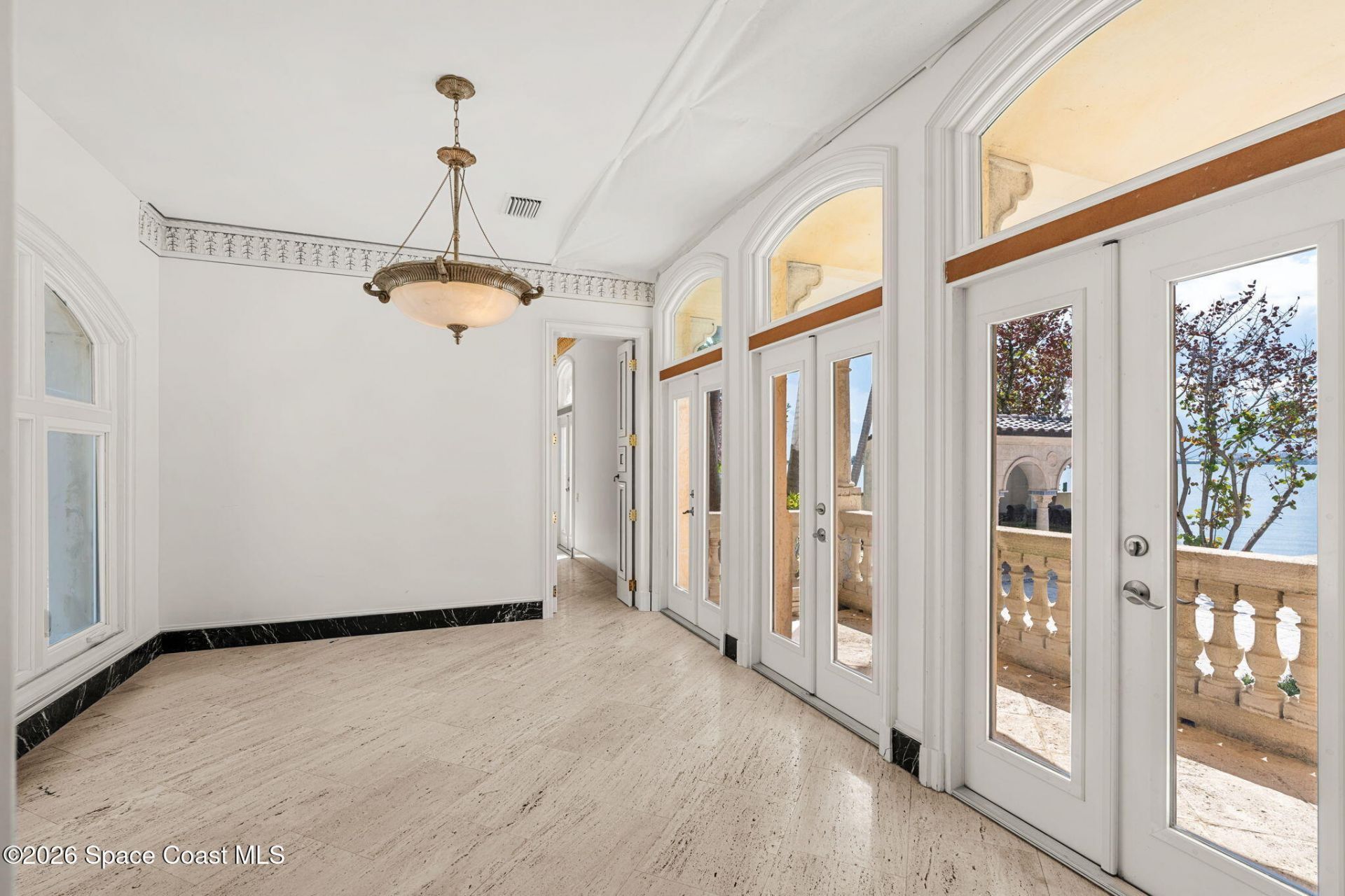 1000 N Riverside Drive, Indialantic, FL 32903 Photo