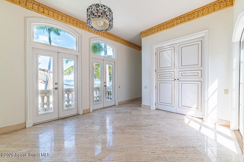 1000 N Riverside Drive, Indialantic, FL 32903 Photo