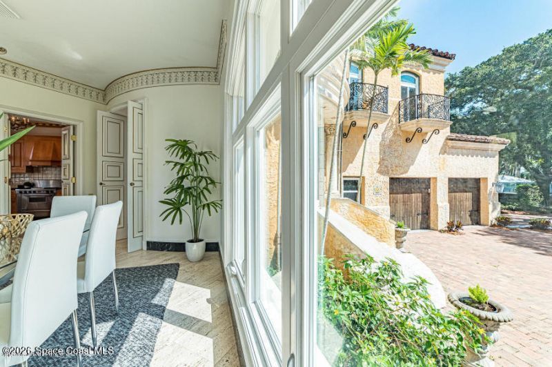 1000 N Riverside Drive, Indialantic, FL 32903 Photo