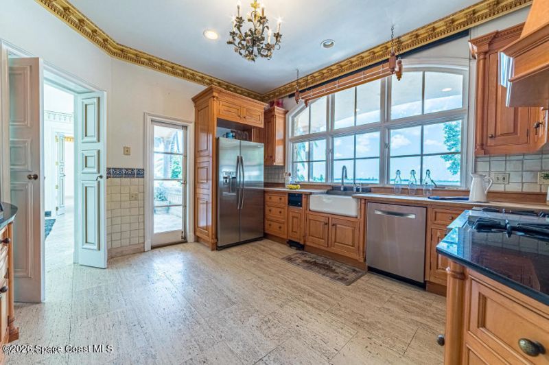 1000 N Riverside Drive, Indialantic, FL 32903 Photo