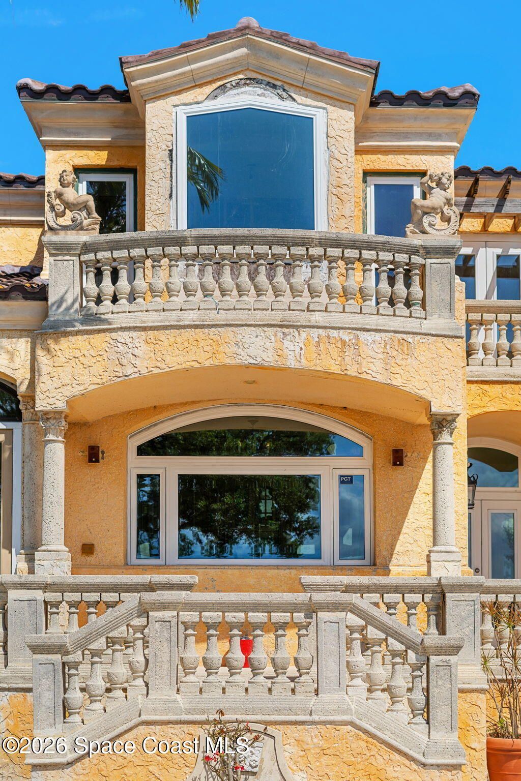 1000 N Riverside Drive, Indialantic, FL 32903 Photo