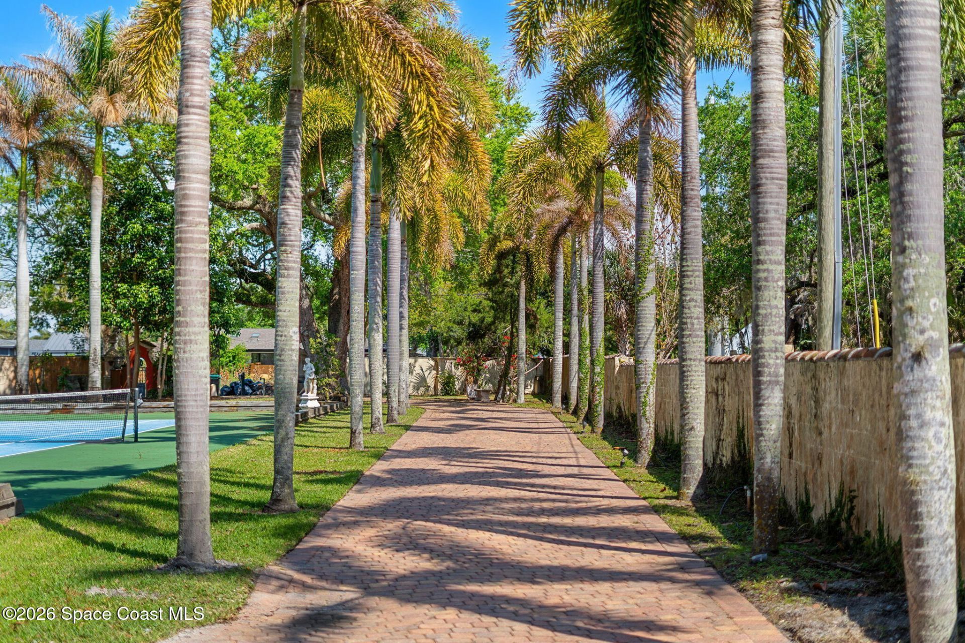 1000 N Riverside Drive, Indialantic, FL 32903 Photo