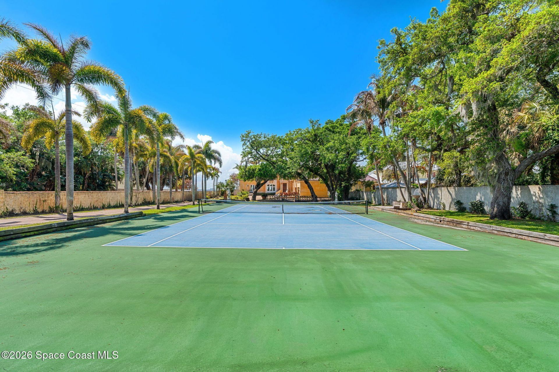 1000 N Riverside Drive, Indialantic, FL 32903 Photo