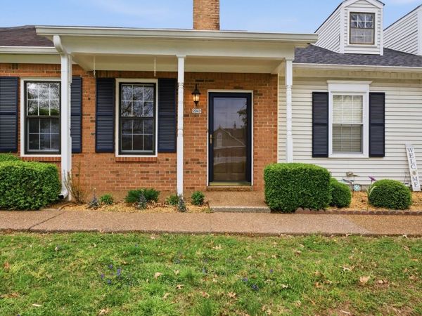 2043 Union Pl , Columbia, TN 38401