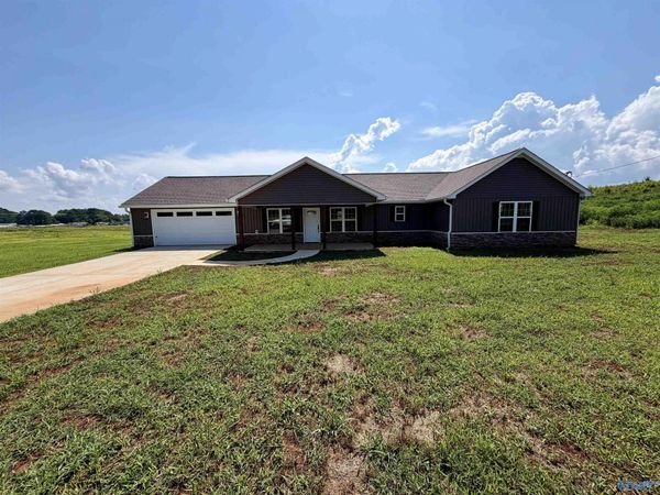 125 County Road 825, Gaylesville, AL 35973