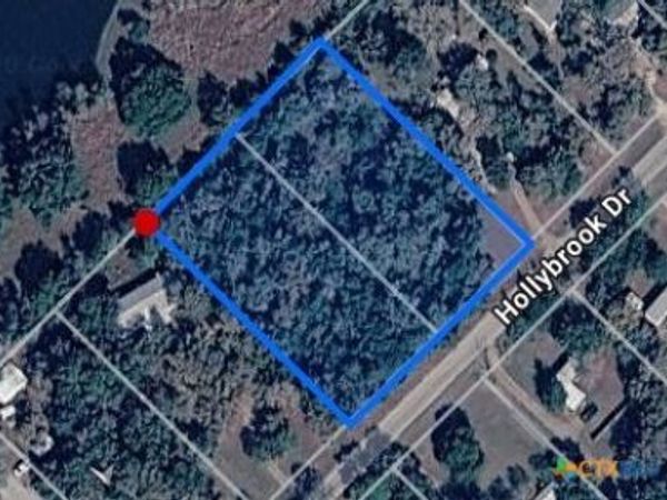 000 Hollybrook Drive, Inez, TX 77968