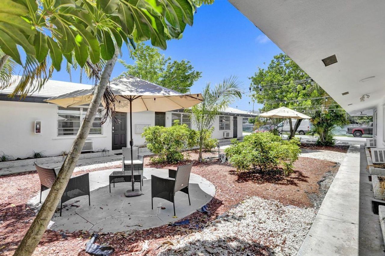 820 NE 16th Avenue, Unit 9, Fort Lauderdale, FL 33304 Photo