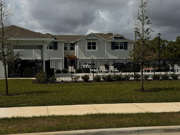 5786 SE Edgewater Circle, Stuart, FL 34997