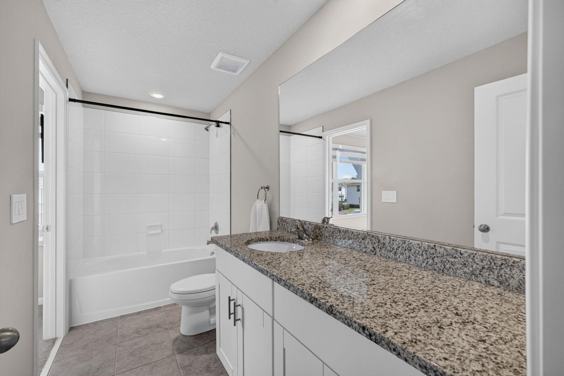 5786 SE Edgewater Circle, Stuart, FL 34997 Photo