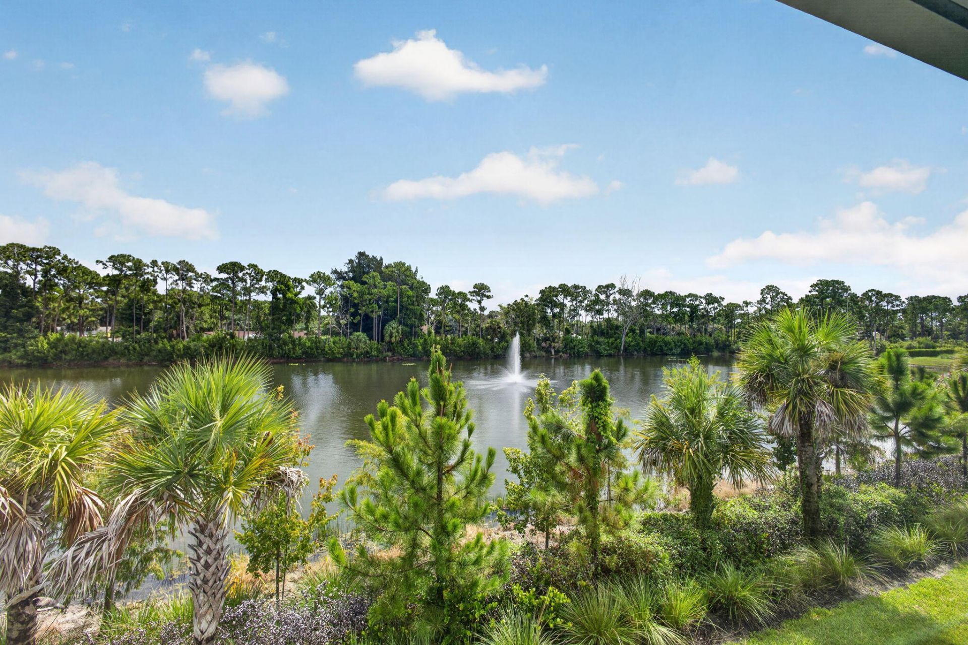 5786 SE Edgewater Circle, Stuart, FL 34997 Photo