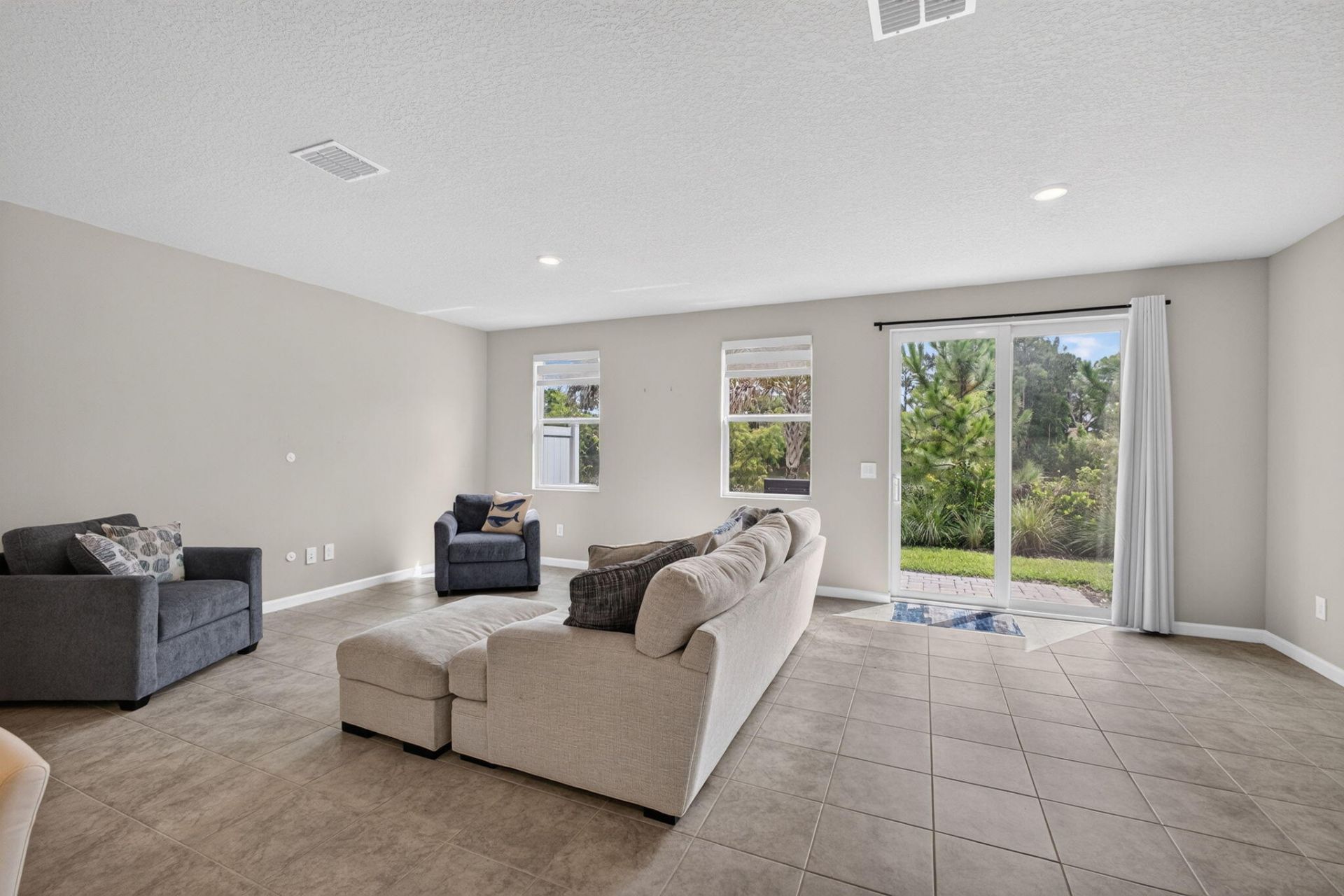 5786 SE Edgewater Circle, Stuart, FL 34997 Photo