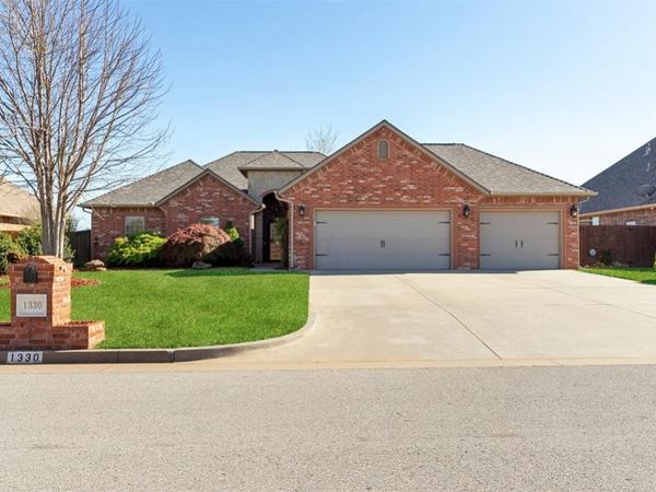 1330 NW 17th Street, Newcastle, OK 73065